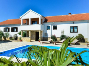 Marinic Comfortable holiday residence